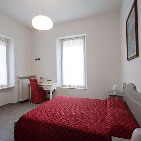 Palazzo Di Primavera Guest House Caprino Veronese Extérieur photo